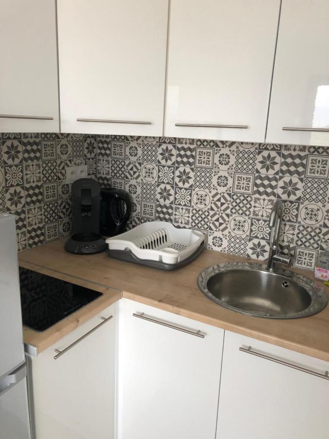 Appartement Avec Spa-Avril A Sept-Camargue 4 Personnes Saint-Laurent-dʼAigouze 外观 照片