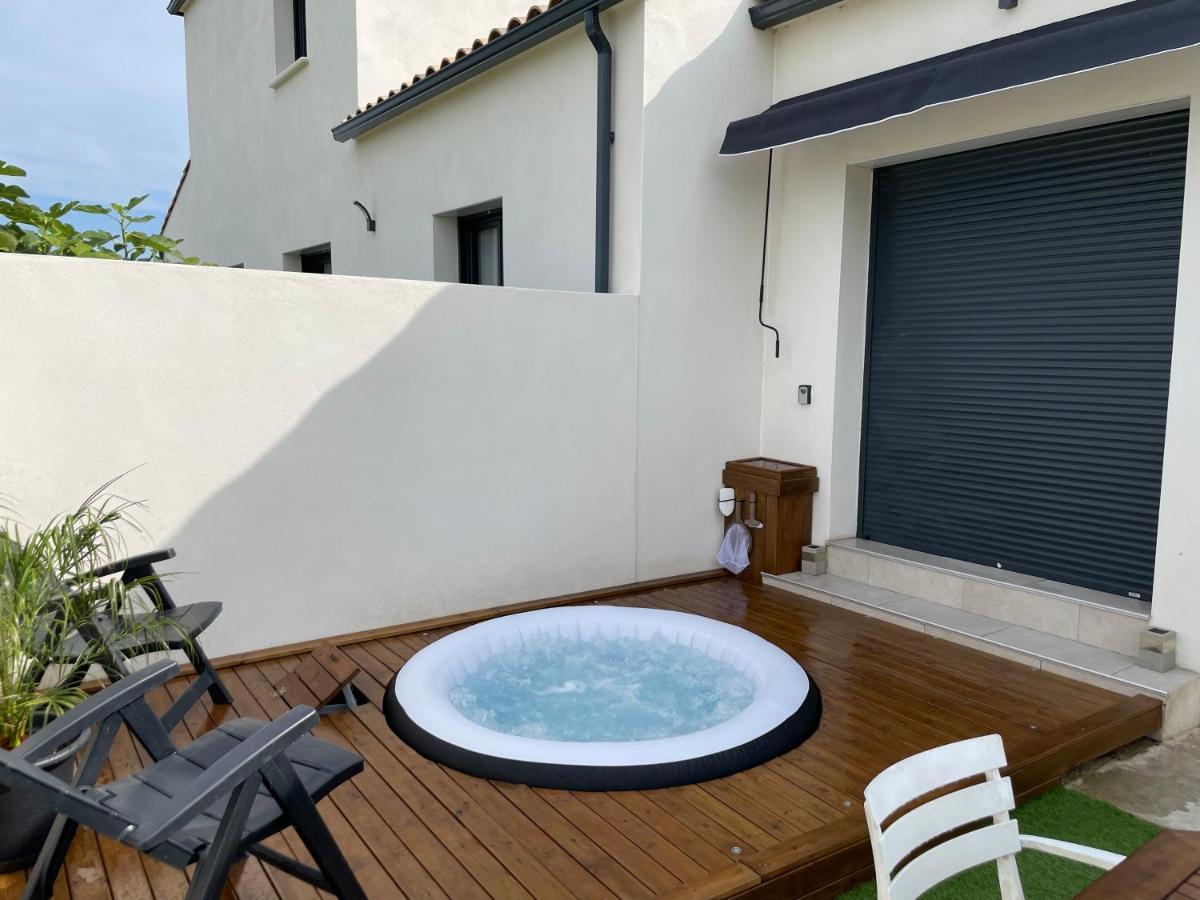 Appartement Avec Spa-Avril A Sept-Camargue 4 Personnes Saint-Laurent-dʼAigouze 外观 照片
